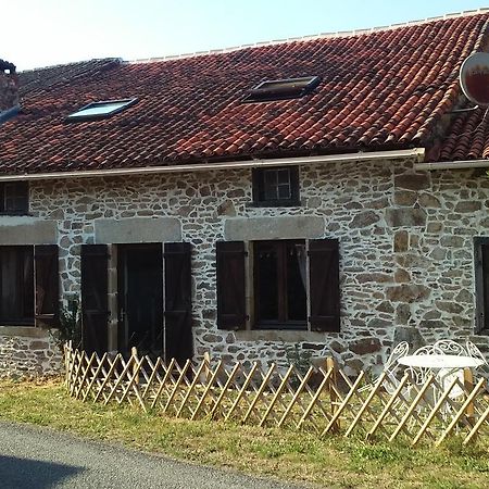 La Croix De Camargue Bed and Breakfast Oradour-sur-Glane Exterior foto